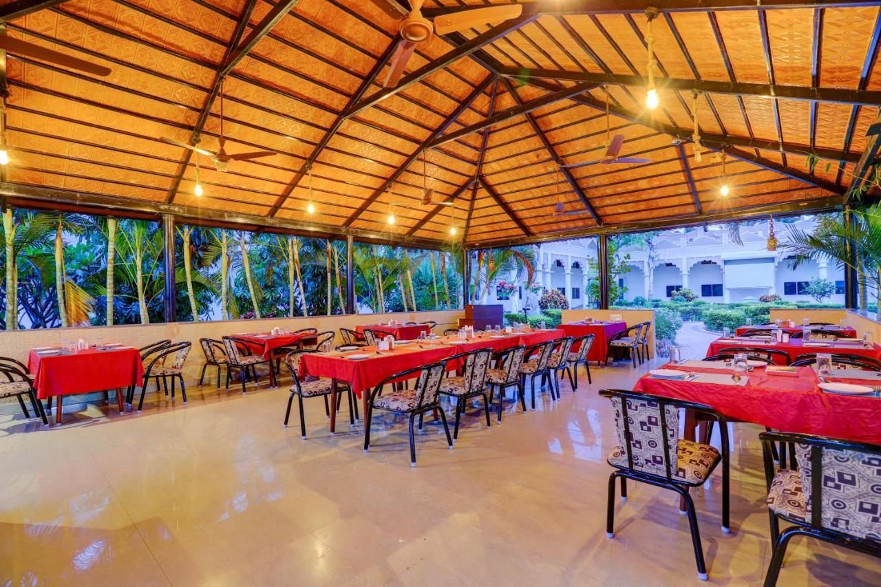 Brindavan Garden Resort & Spa Krishnarajasagara 外观 照片