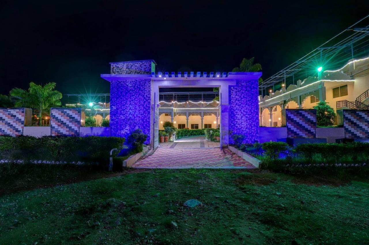 Brindavan Garden Resort & Spa Krishnarajasagara 外观 照片