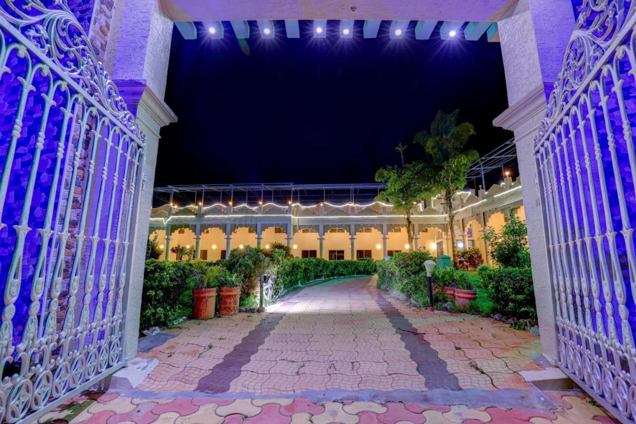 Brindavan Garden Resort & Spa Krishnarajasagara 外观 照片